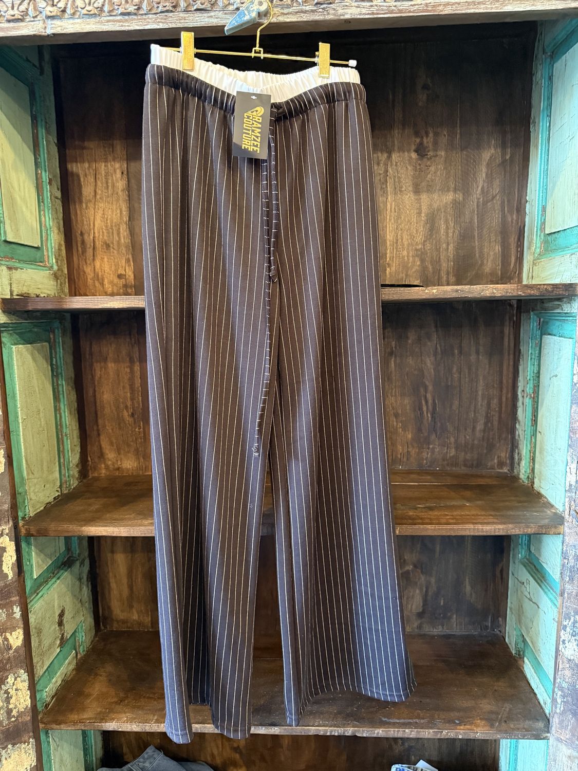 Brown boxer strip pant