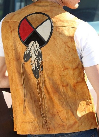 Circle Of Life Vest - Tan