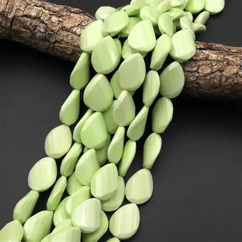 12x8mm Lemon Chrysoprase TD