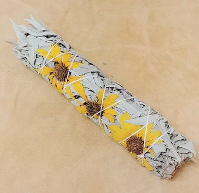 9" White Sage w/ Sunflower