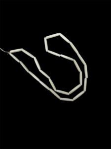 2" Wht Bone Hairpipe 10 st