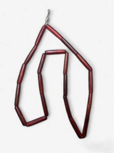 4" Red Horn Hairpipe 10st