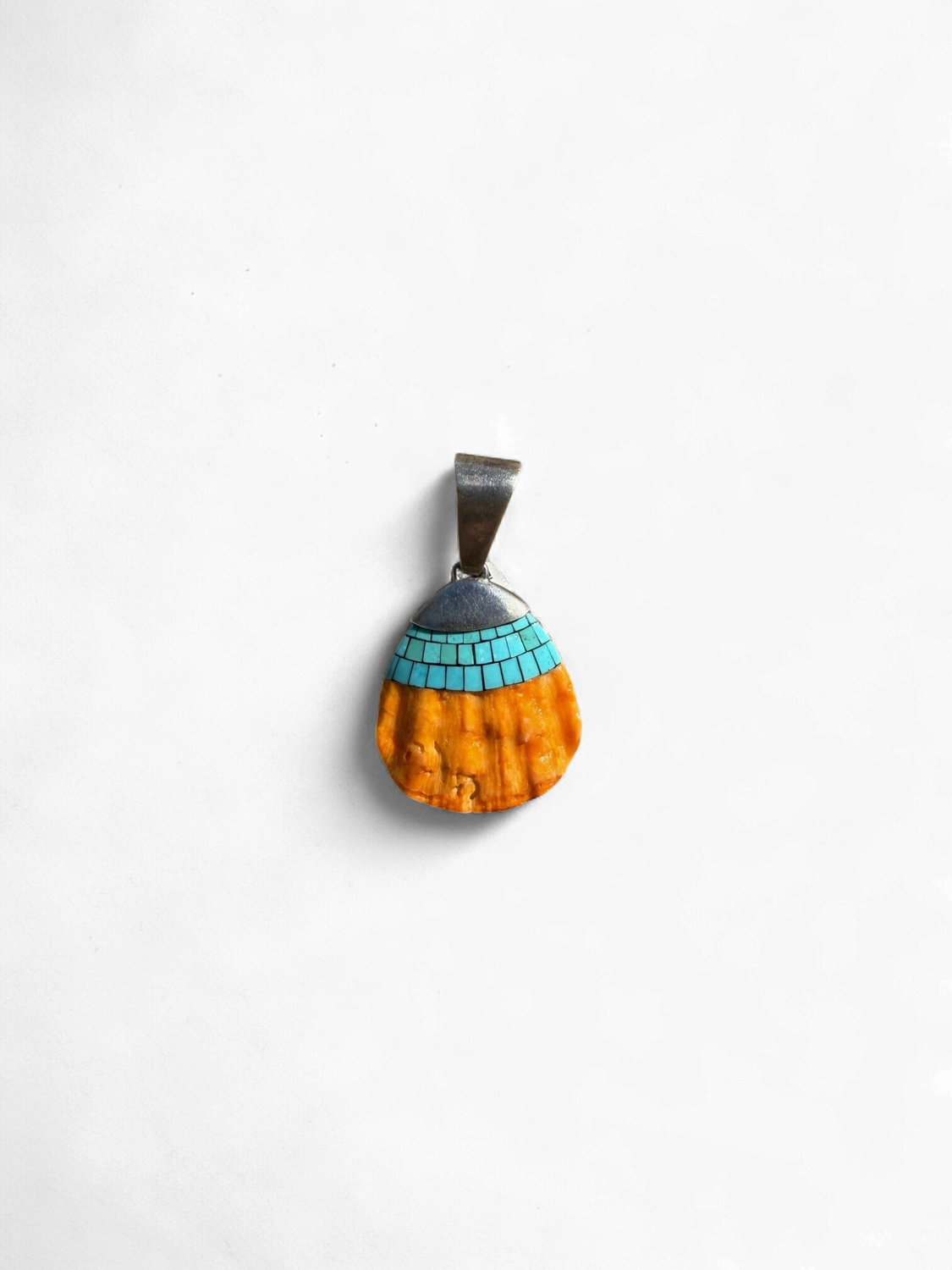 RK0207C42 Santa Domingo Pendant