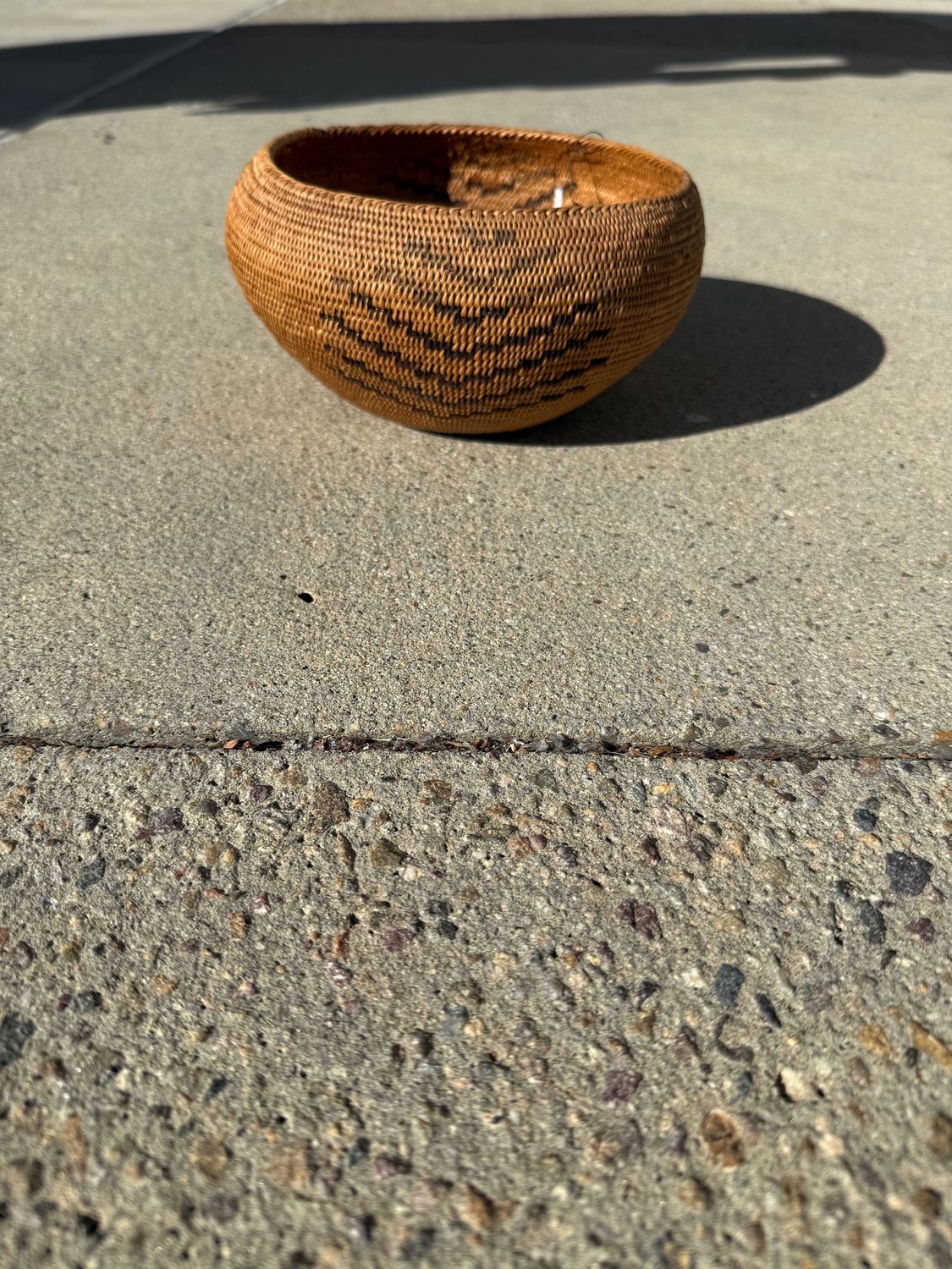 085934 Washoe/Paiute 7.5" Basket, Size: Chevron
