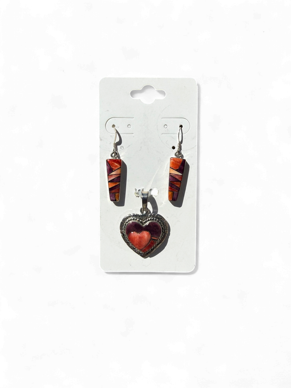 066567 CO1008#1 Heart Pndnt/Erngs