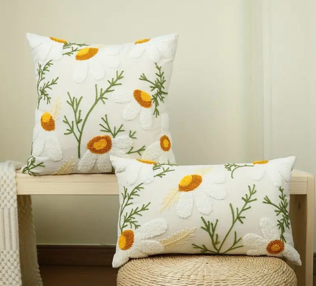 Daisy Floral Pretty White Yellow Tufted Cushion Pillow Cover Embroidered Cotton Botanical Design Includes Pillow Insert