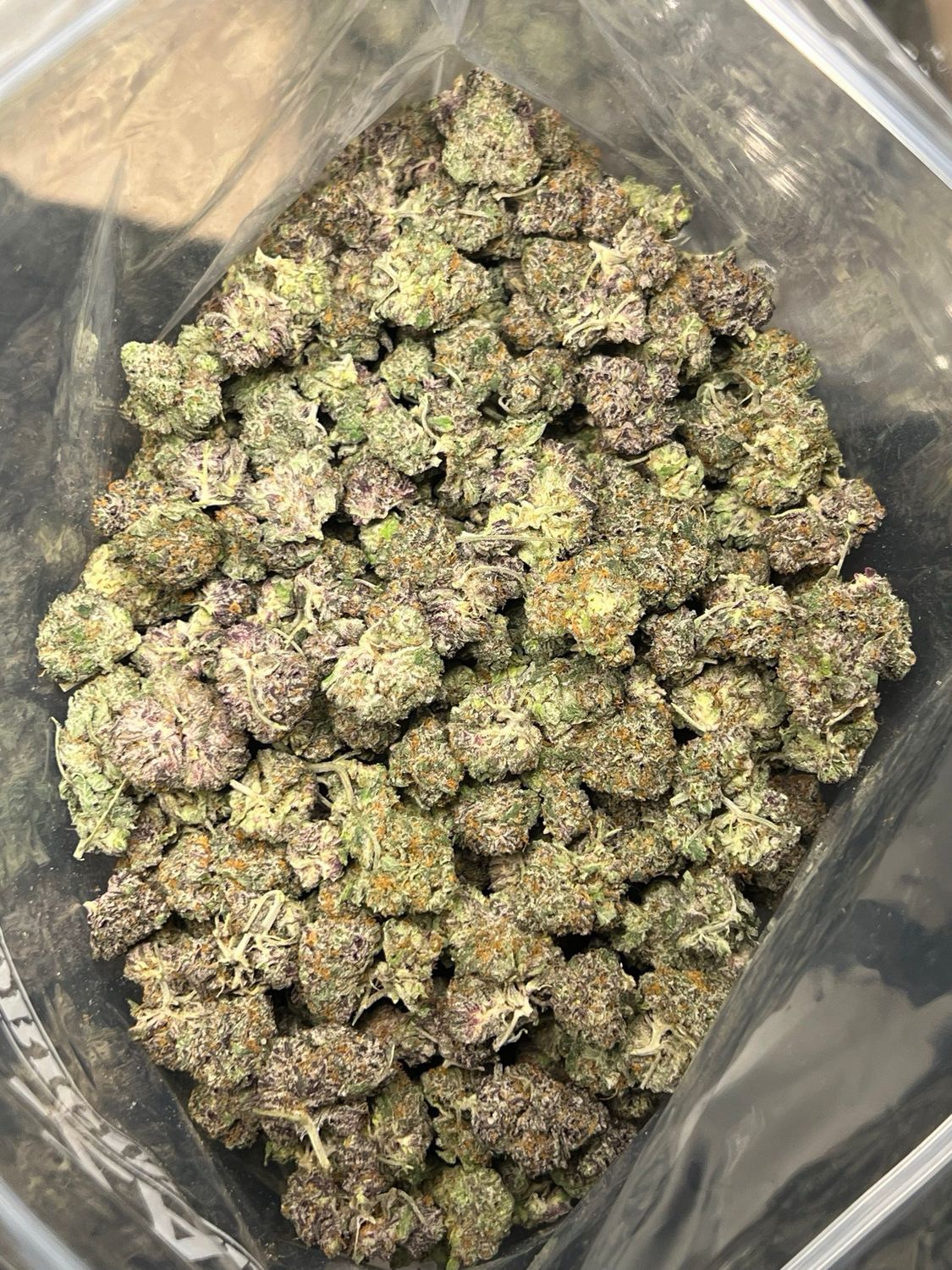 1OZ AAAA+ PINEAPPLE SODA (LSO) SM.