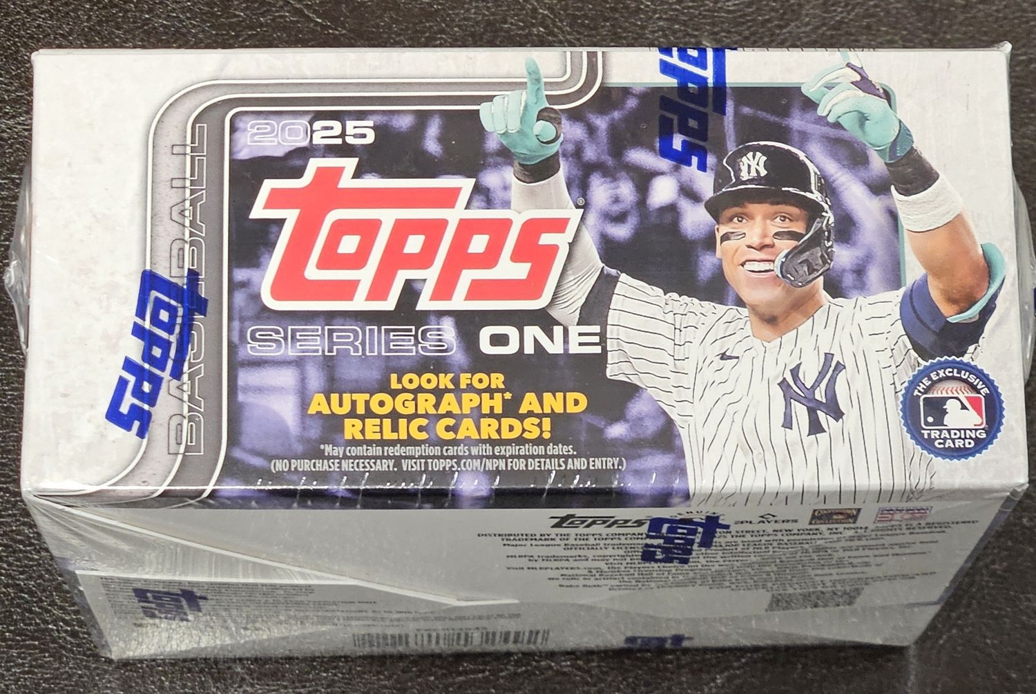 2025 Topps Baseball Series 1 Retail Box