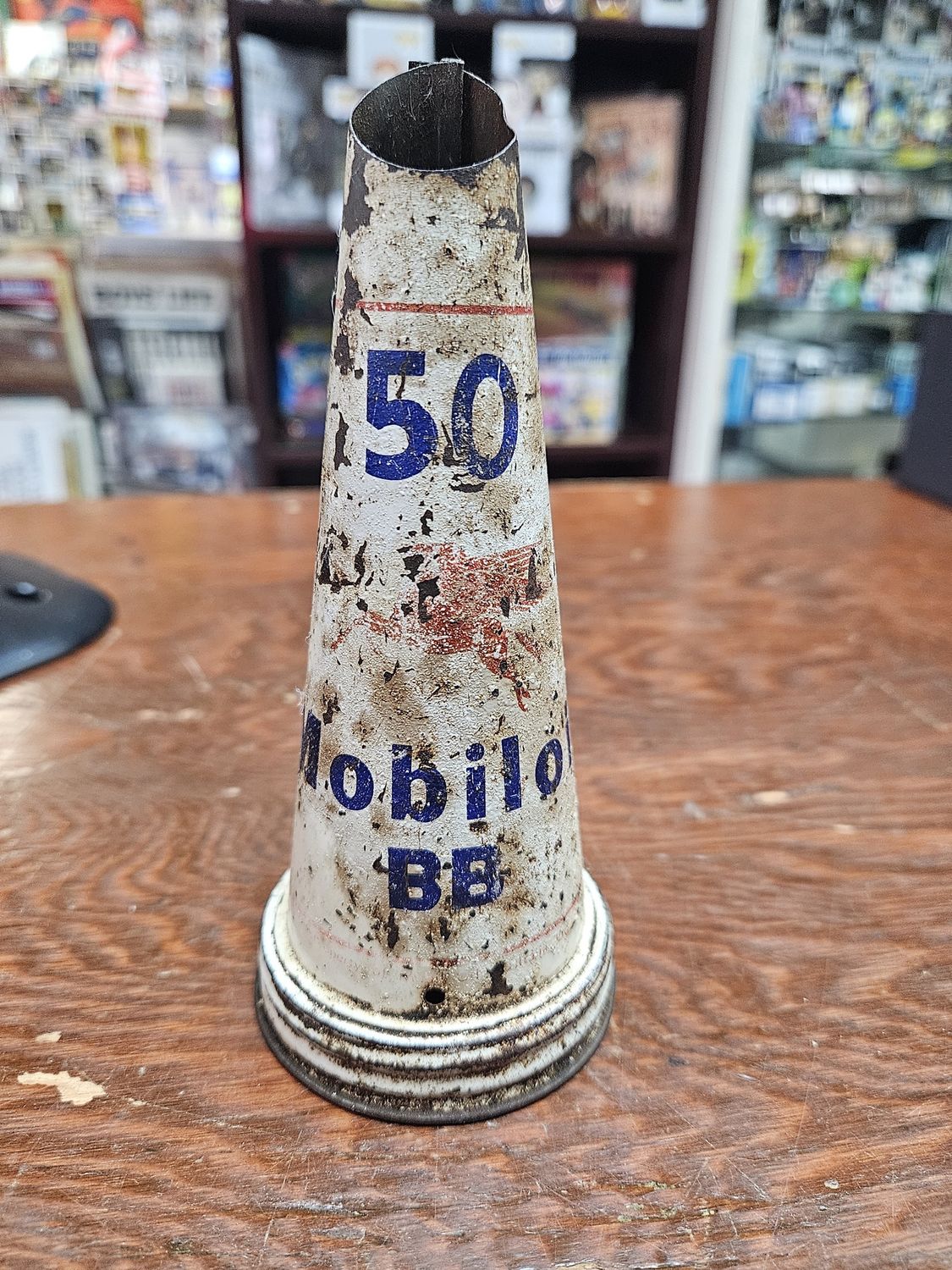 Mobil Oil Pourer / Funnel Vintage