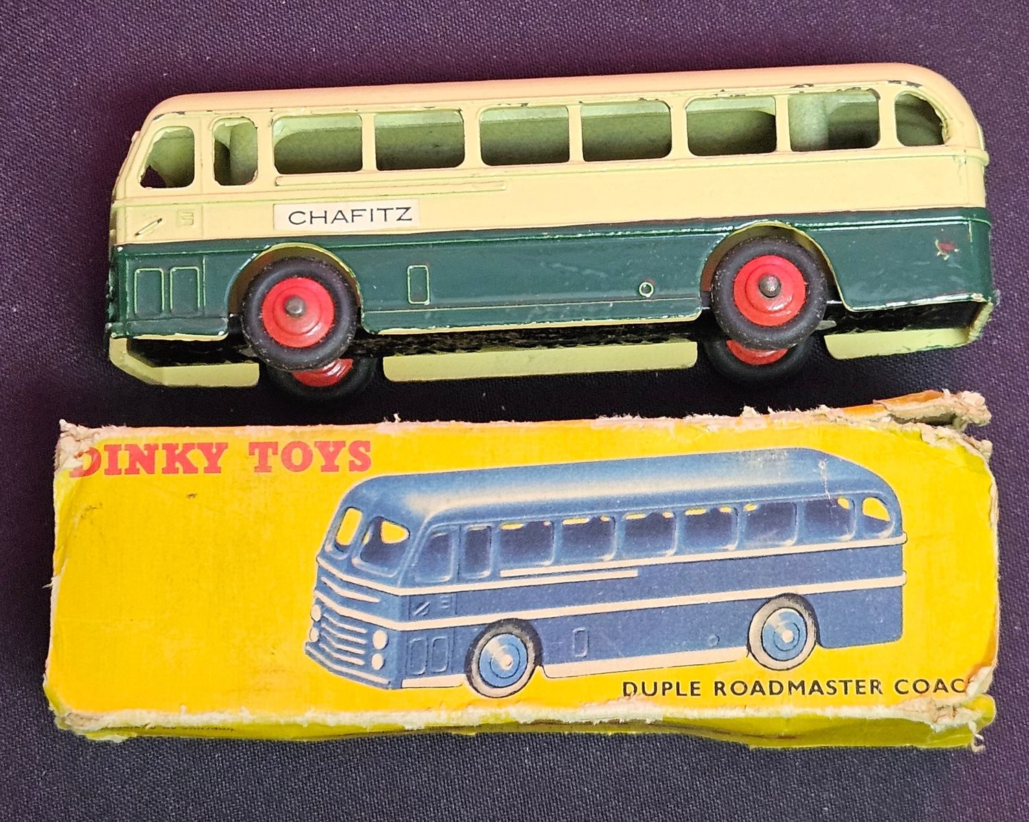 Dinky Toys Duple Roadmaster Coach With Box