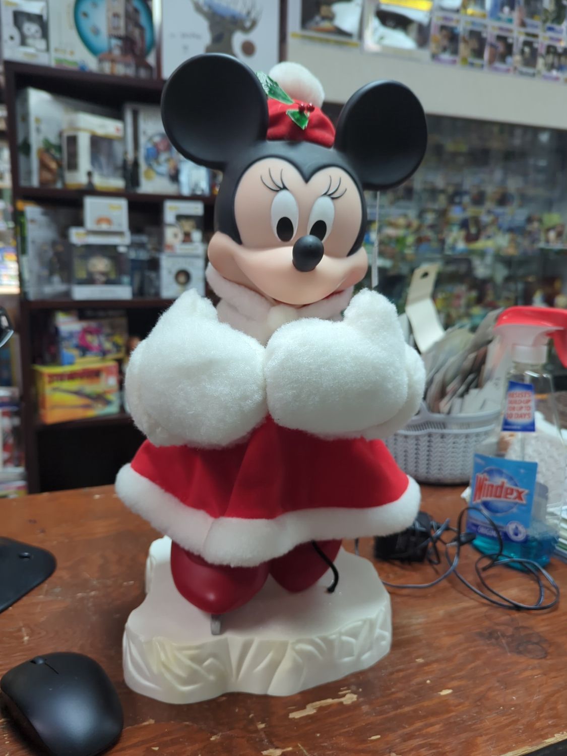 Vintage Minnie Animatronic Christmas