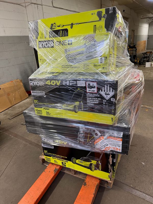 RYOBI &amp; DEWALT Outdoor Power Equipment Pallet – AS IS