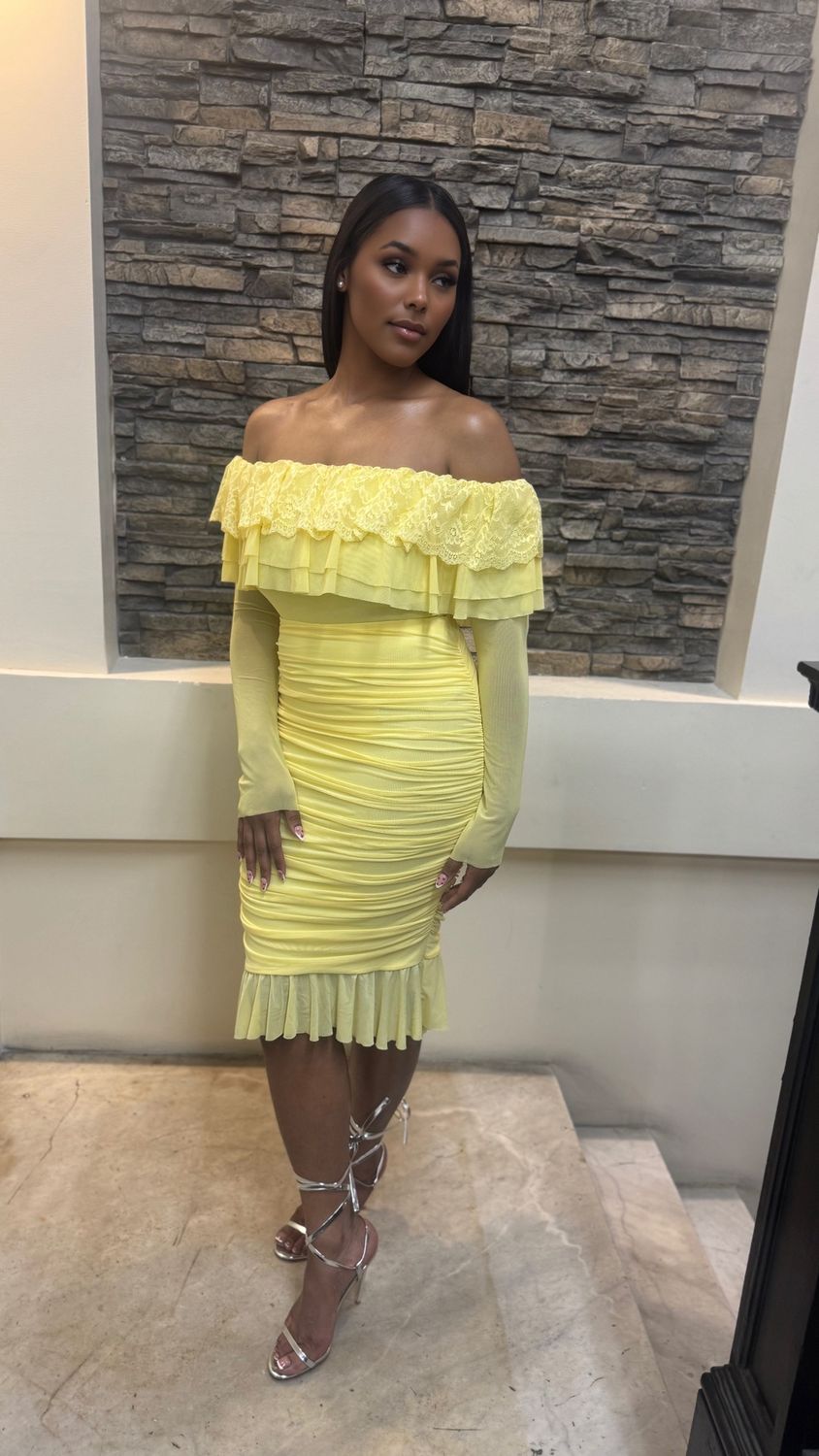 Canary Yellow Set