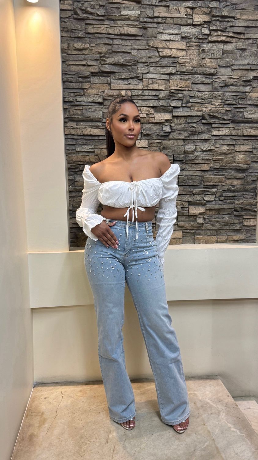 “Sweetheart Off-Shoulder Crop”