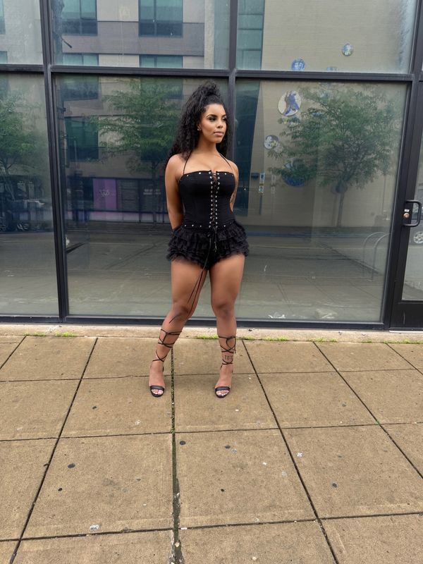 “Midnight Ruffles Shorts”