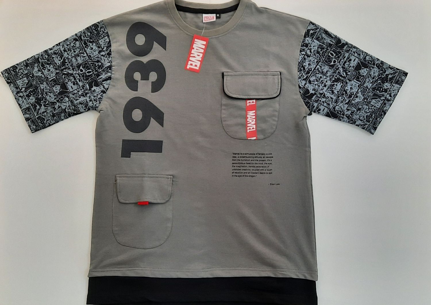 Cool Aesthetic Oversized T-Shirt with Unique Styled Pockets