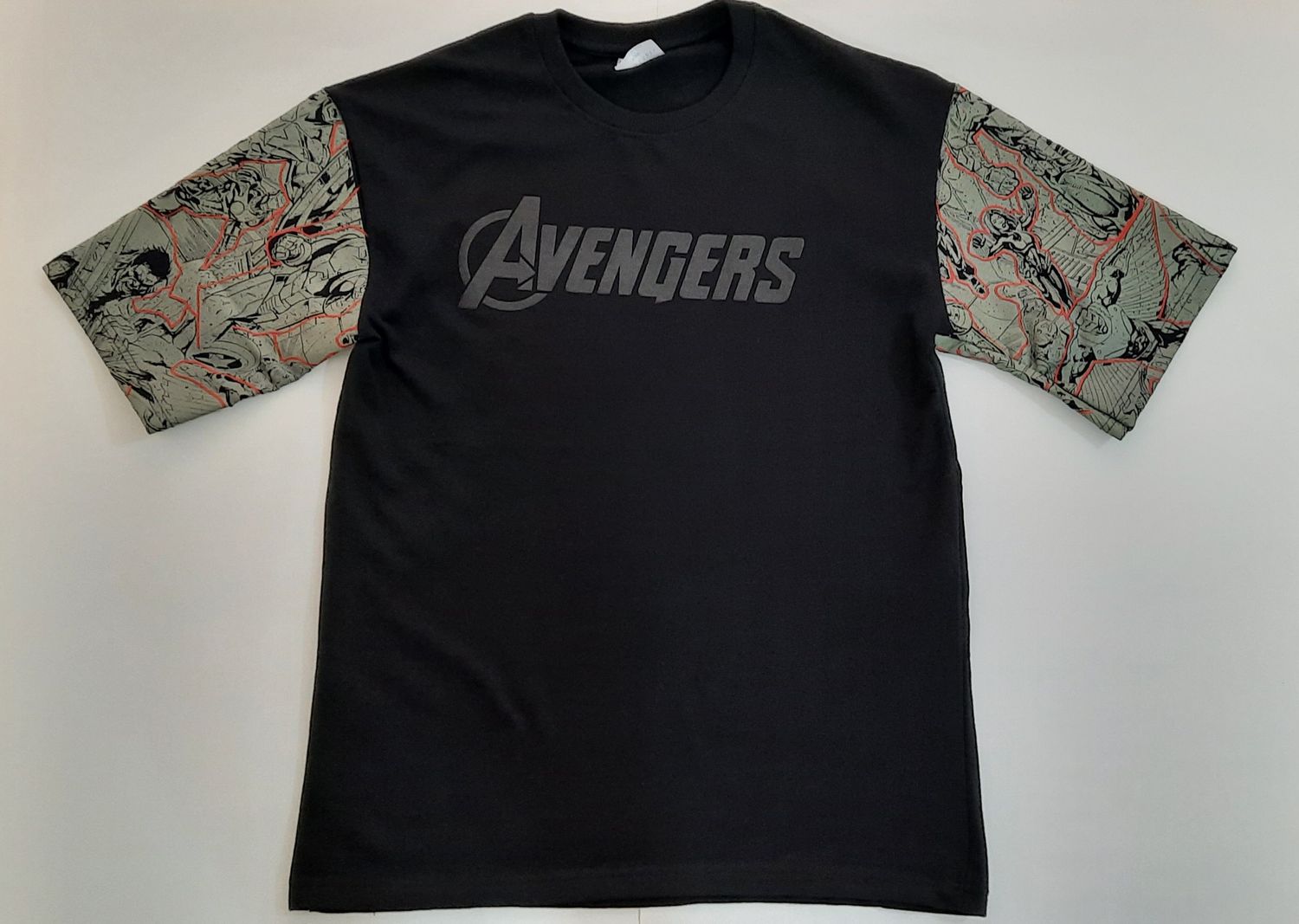 Oversized Avengers T-Shirt – Bold Style with Unique Sleeves