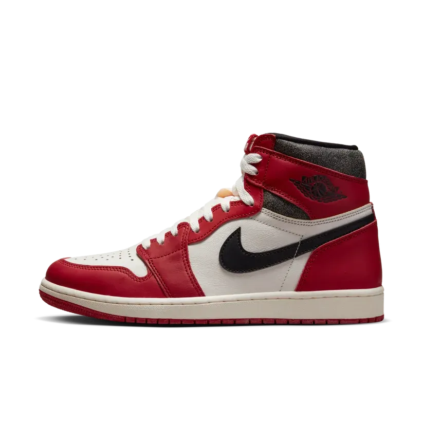 Air Jordan 1 Retro High OG Chicago Lost Found