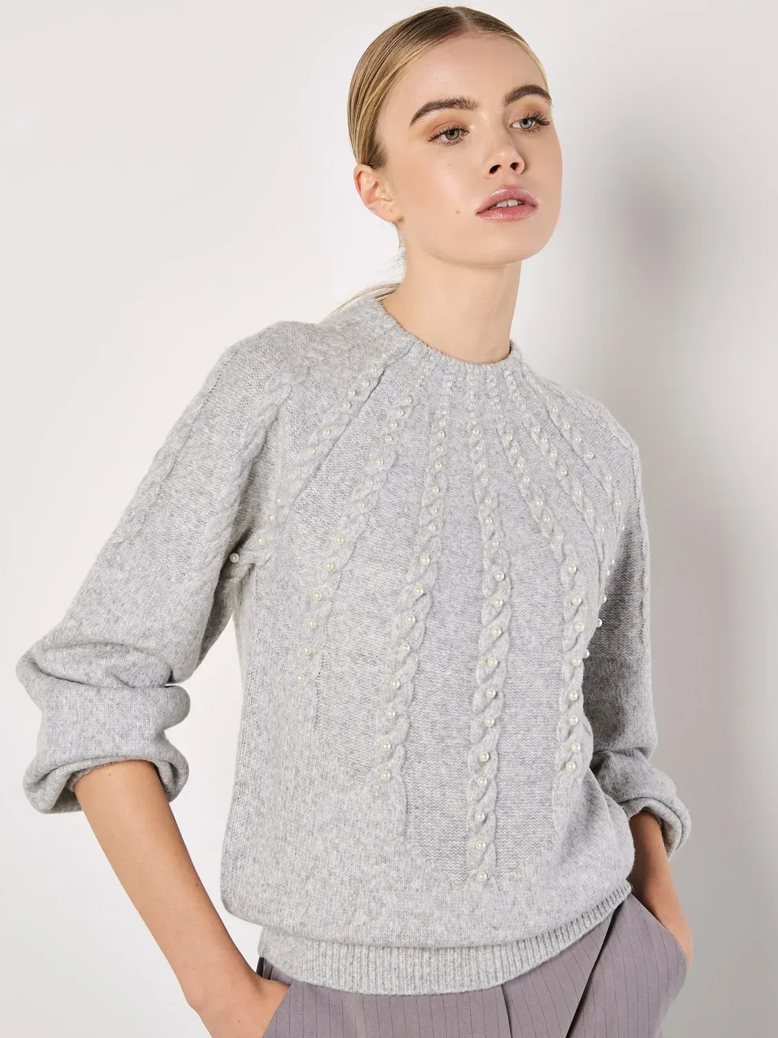 Apricot Pearl Line Sweater - 888647