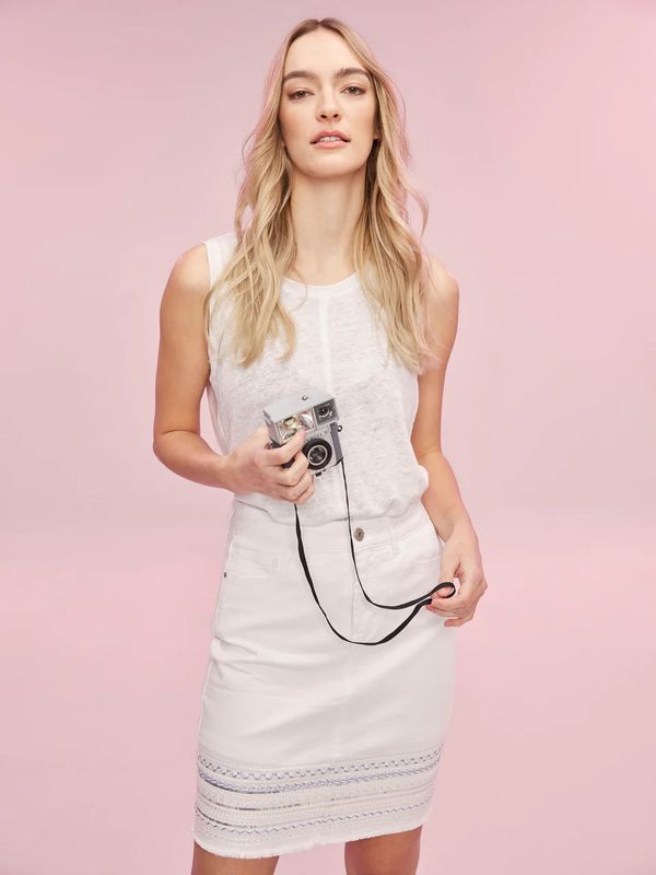 Charlie B Embroidered Skort C7082