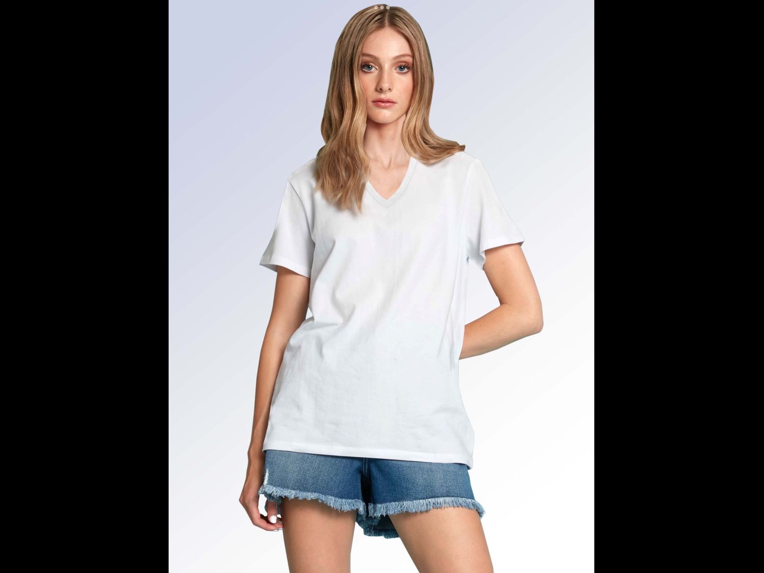 P/Z Basic V-Neck Tee - 8464540, Color: White, Size: Small