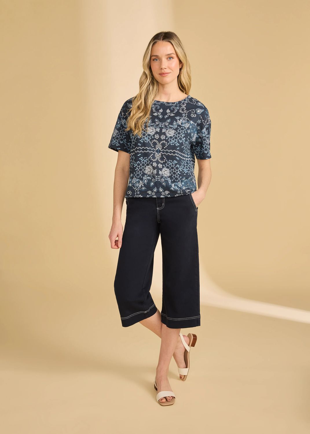 FDJ Short Sleeve Foil Print Top 3992476