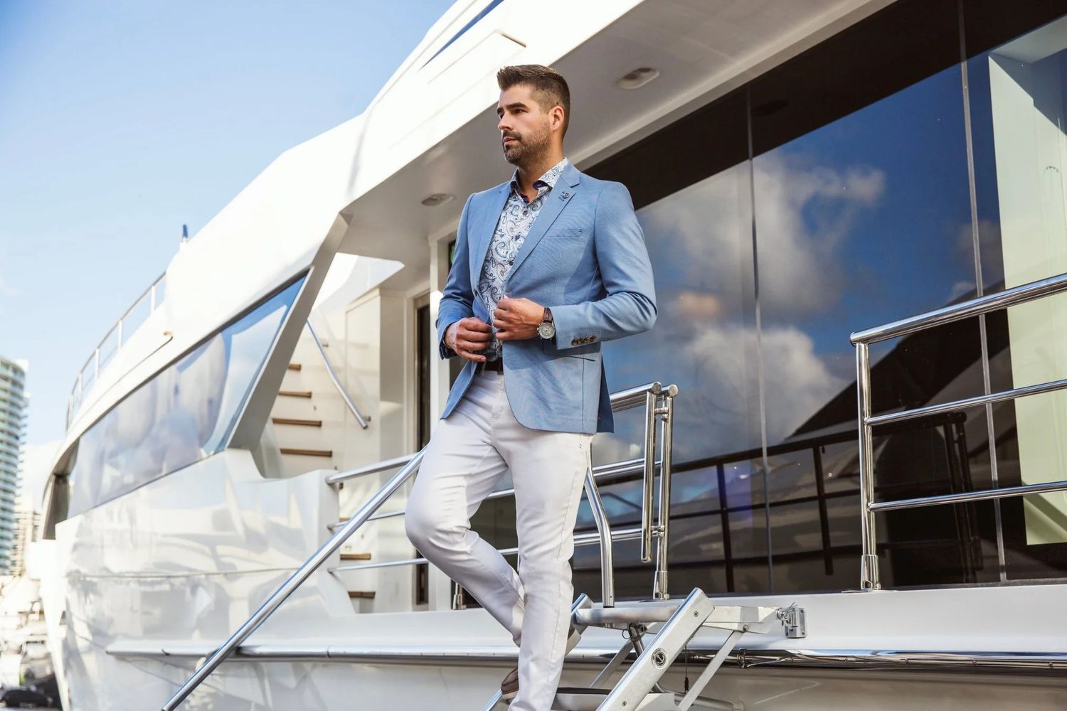 Au Noir Stretch Blazer Glover
