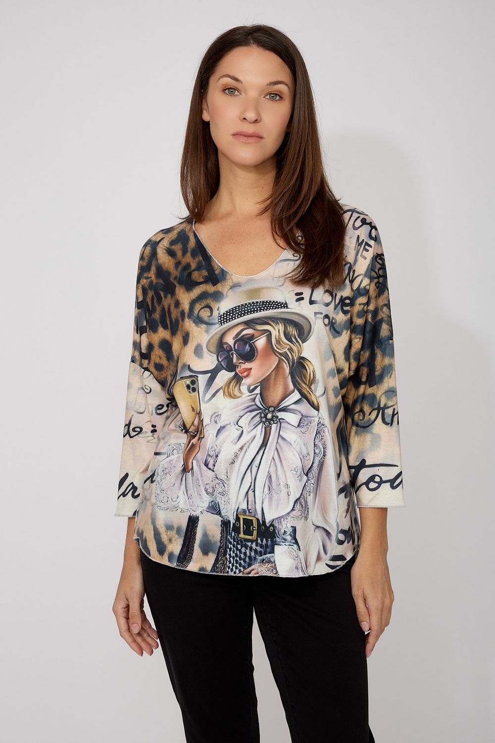 Lyman V-neck Top 266562