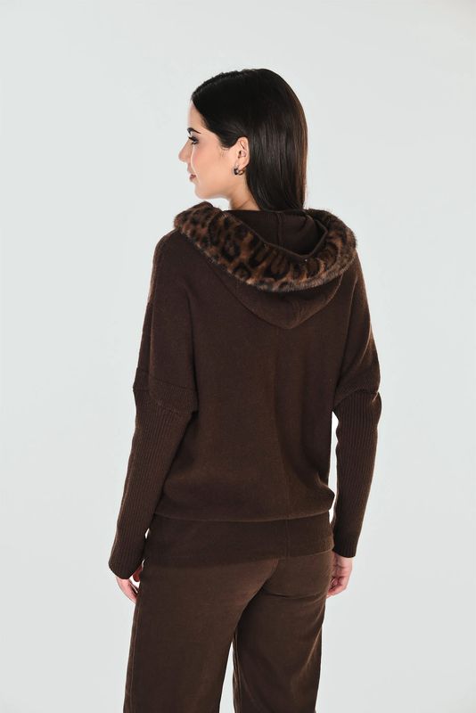 Lyman Hooded Sweater w/ Trim 263785
