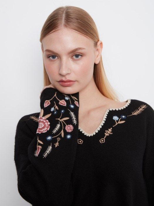 Charlie B  Sweater w/ Notch C2879RR-365C-P001