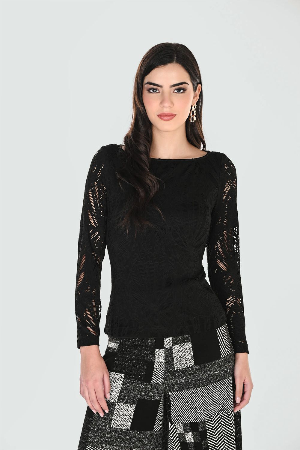 Lyman Embroidered Top 263483