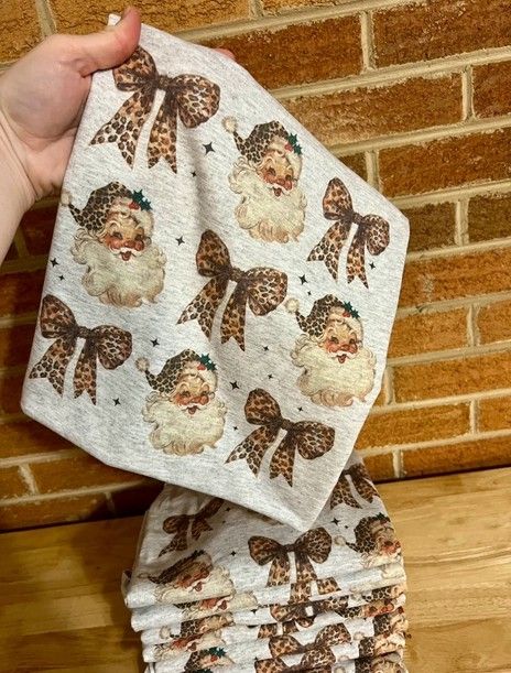 Christmas Tee Leopard Santa Coquette