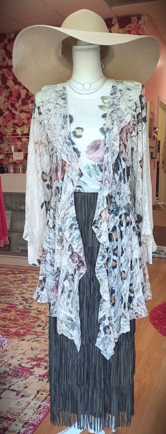 Lace Ruffled Cardigan