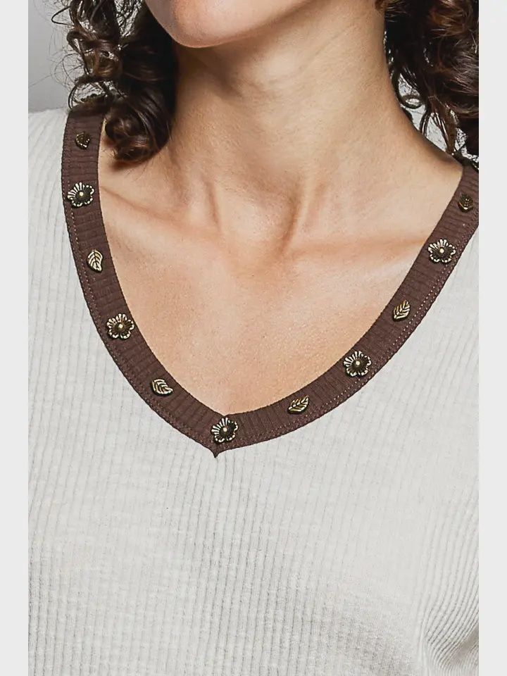 V-Neck Stud Ribbed Tank