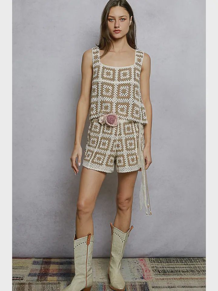 Grny Sqr Weave Crochet Shorts