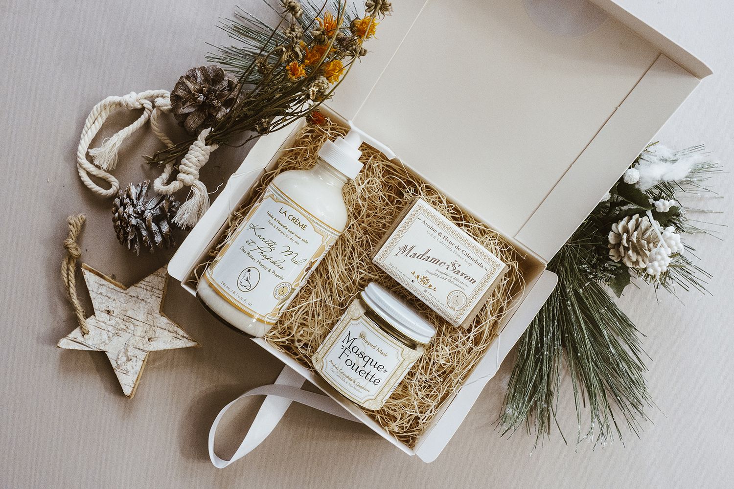 BOX - SAVE YOUR SKIN!