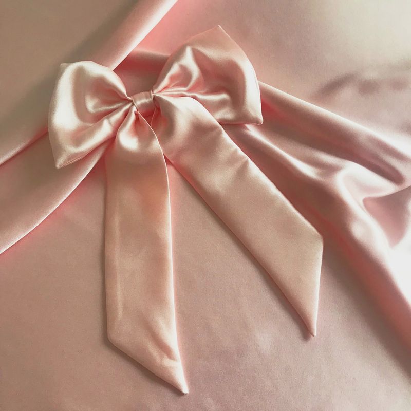 Millie Saisons Silk Bow