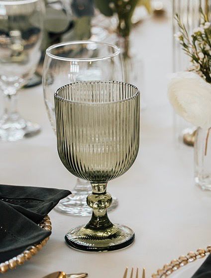 Glassware-Water Goblet / Green 13oz.