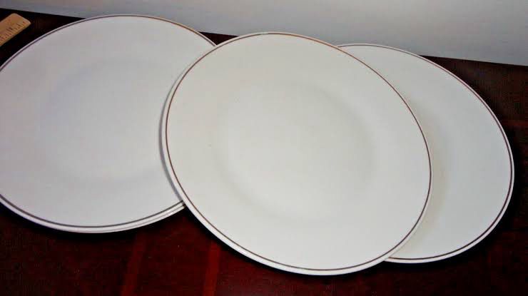 Dinnerware- Cream Glass Salad Plate with Gold Rim SKU