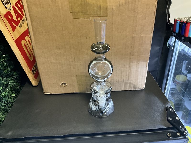 Donut water pipe