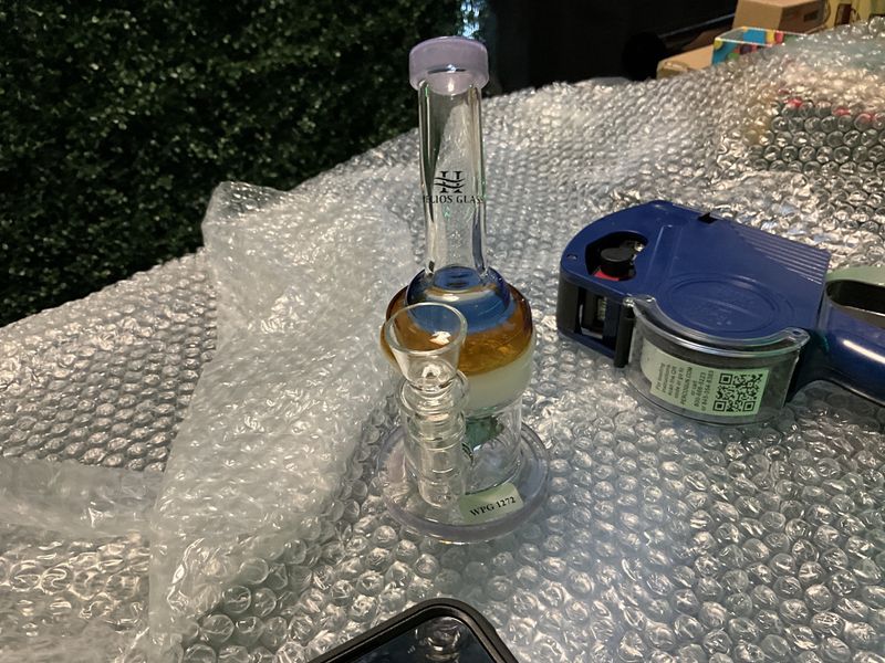 Helio glass wpg1272