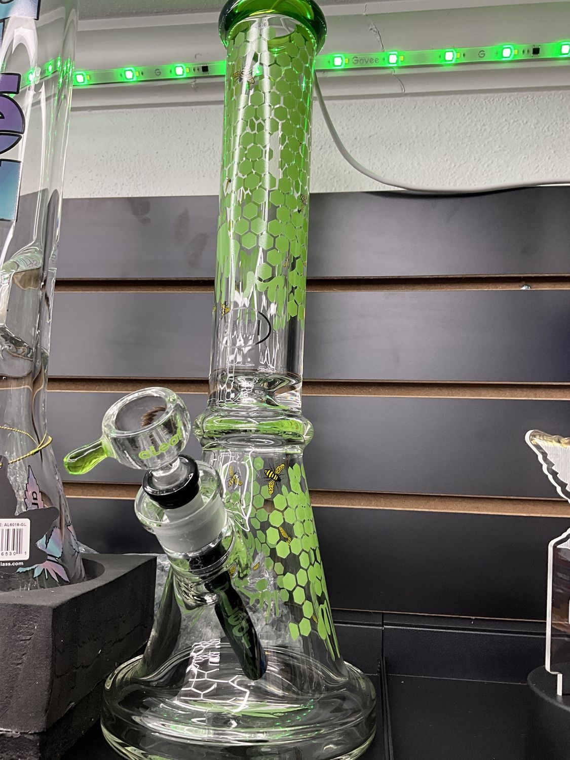 16 inch Green Honeycomb Bong