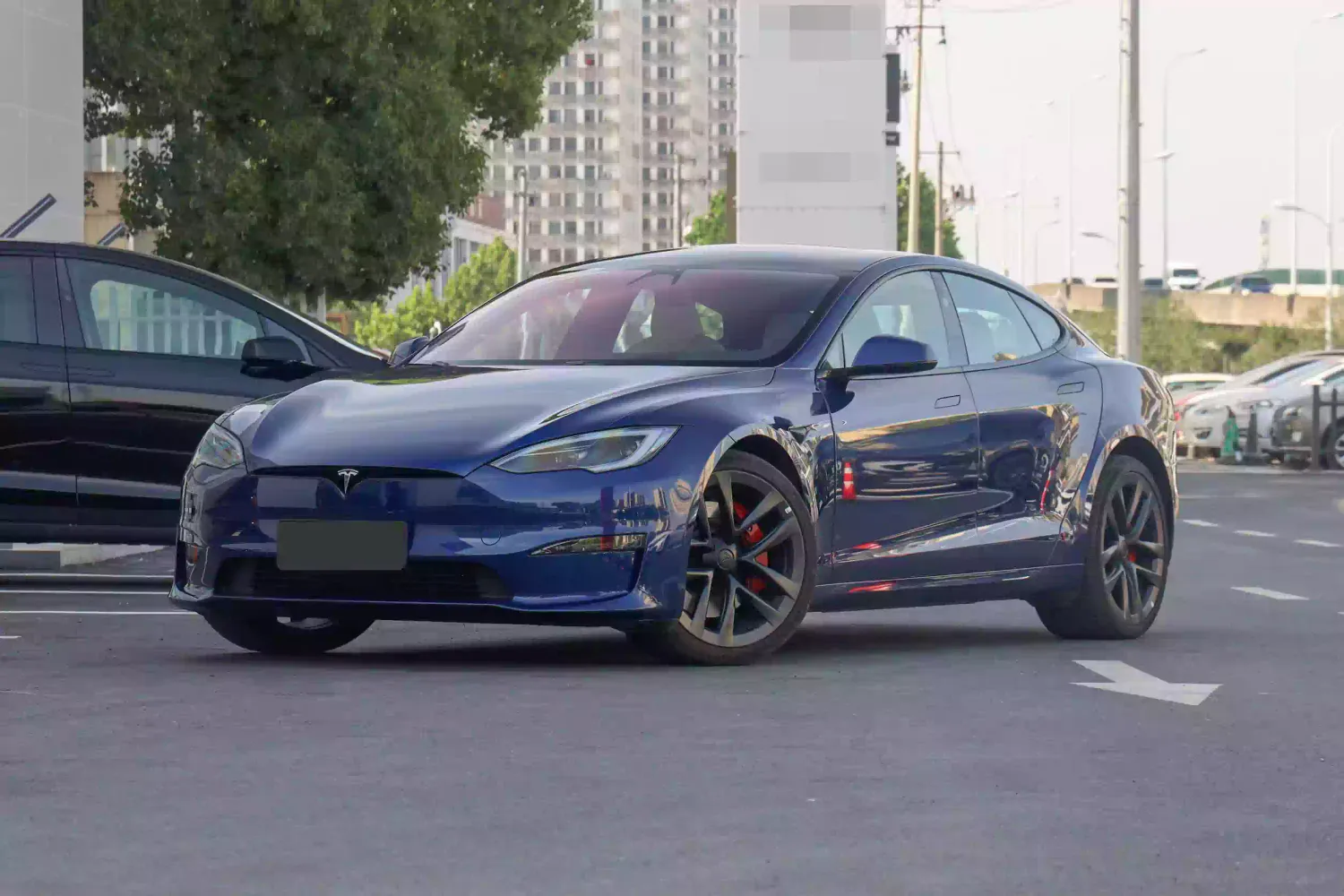 TESLA MODEL S