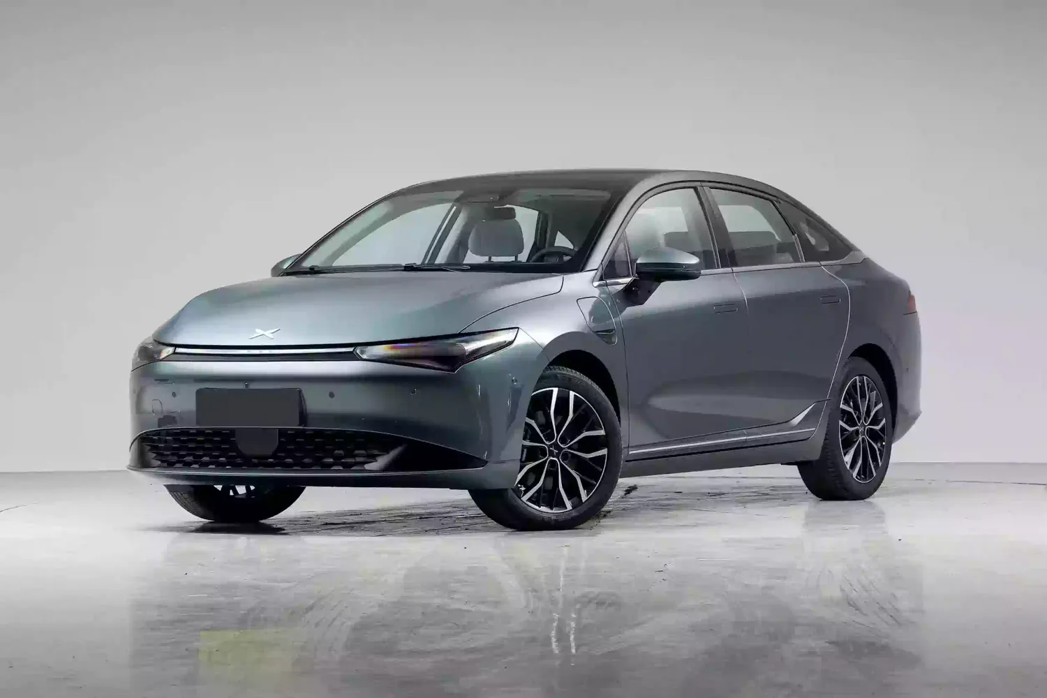 XPENG P5