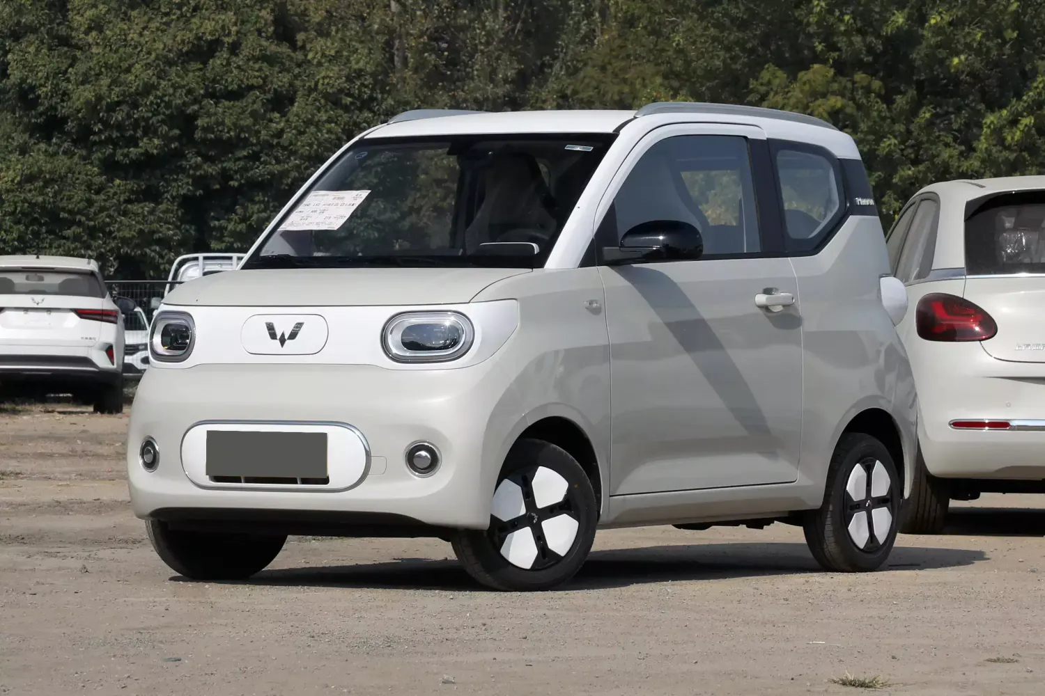 WULING HONGUANG MINI EV