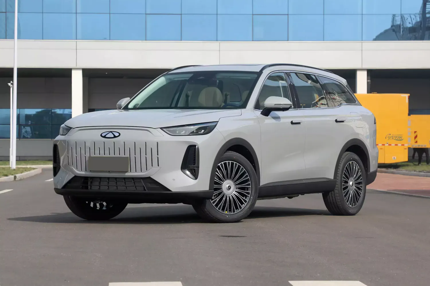 CHERY FULWIN T9