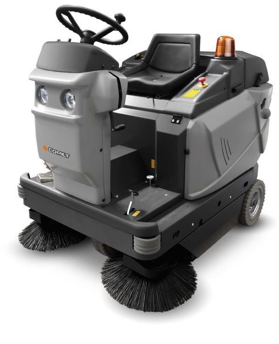 SPAZZATRICE UOMO A BORDO COMET CSW 1300 SPAZZATRICE UOMO A BORDO COMET CSW 1300