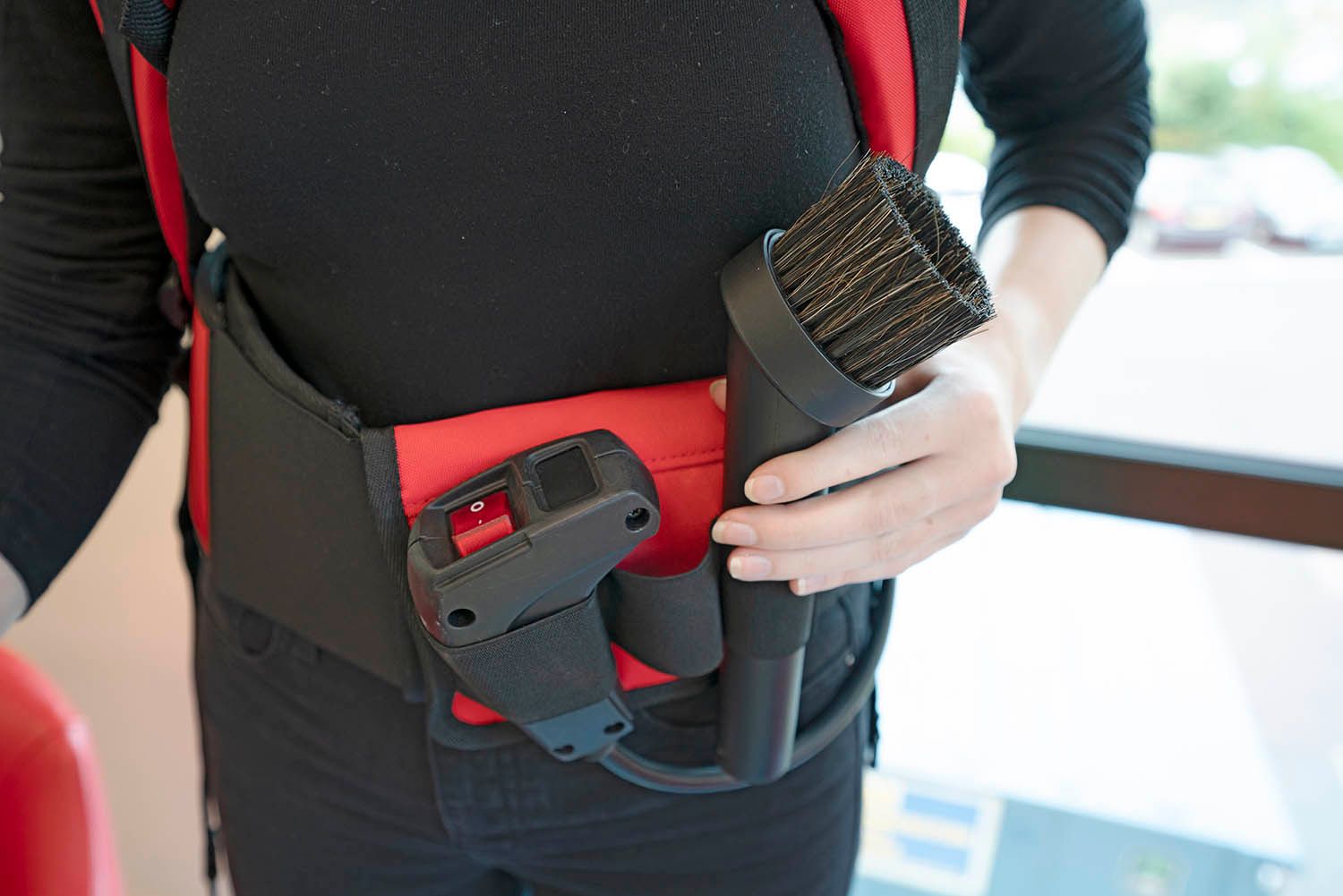 ASPIRAPOLVERE A ZAINO CON ACCESSORI DA 32 MM