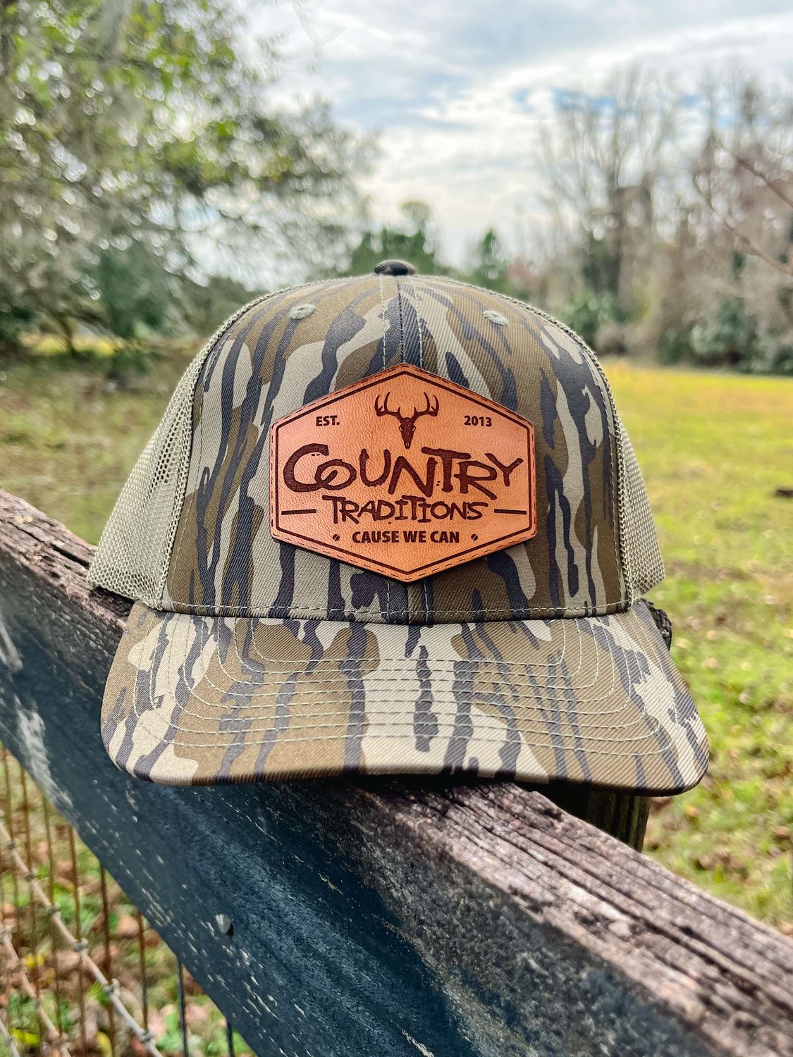 Skull Mount Hex Patch Bottomland Camo Hat