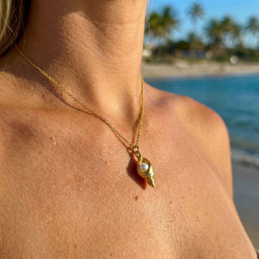 Pearl Cove (gold)